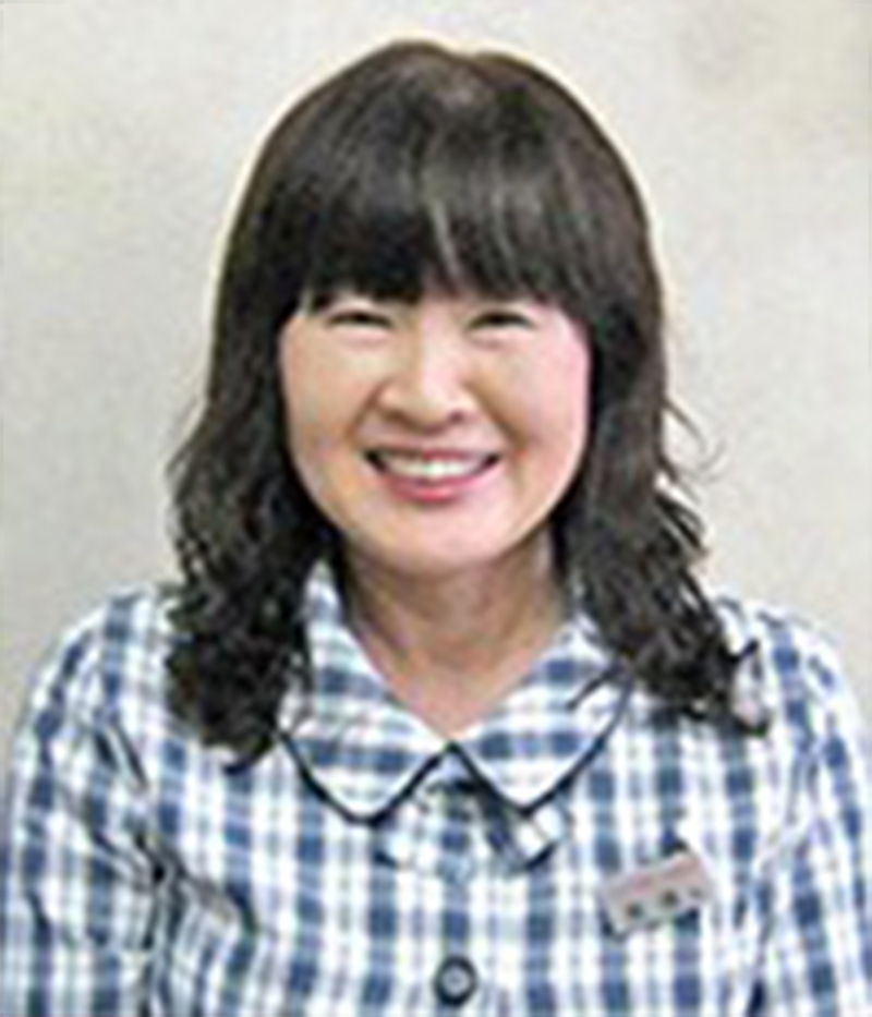 スタッフ紹介